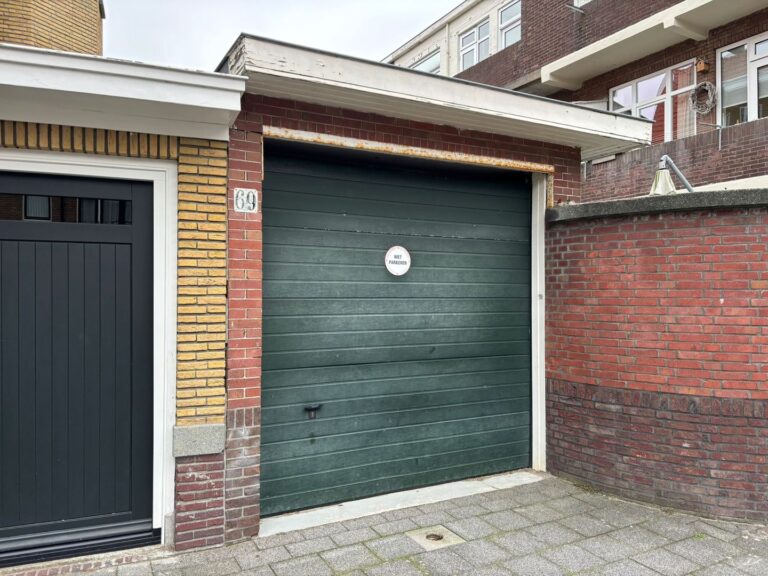 Ananasstraat 69, 'S-GRAVENHAGE