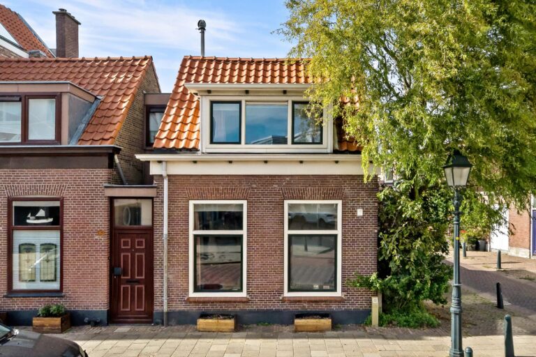 Roerstraat 31, 'S-GRAVENHAGE