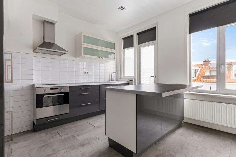 Woudenbergstraat 41, 'S-GRAVENHAGE