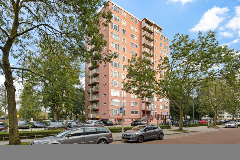 Wezelrade 153 A, 'S-GRAVENHAGE